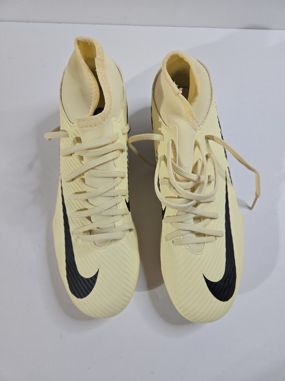 Nike Mercurial Superfly 9 Club Multi-Ground High-Top Soccer Cleats 6.5